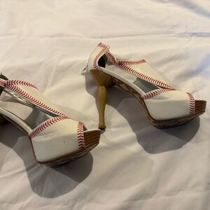 Women's White Baseball Heel Shoes